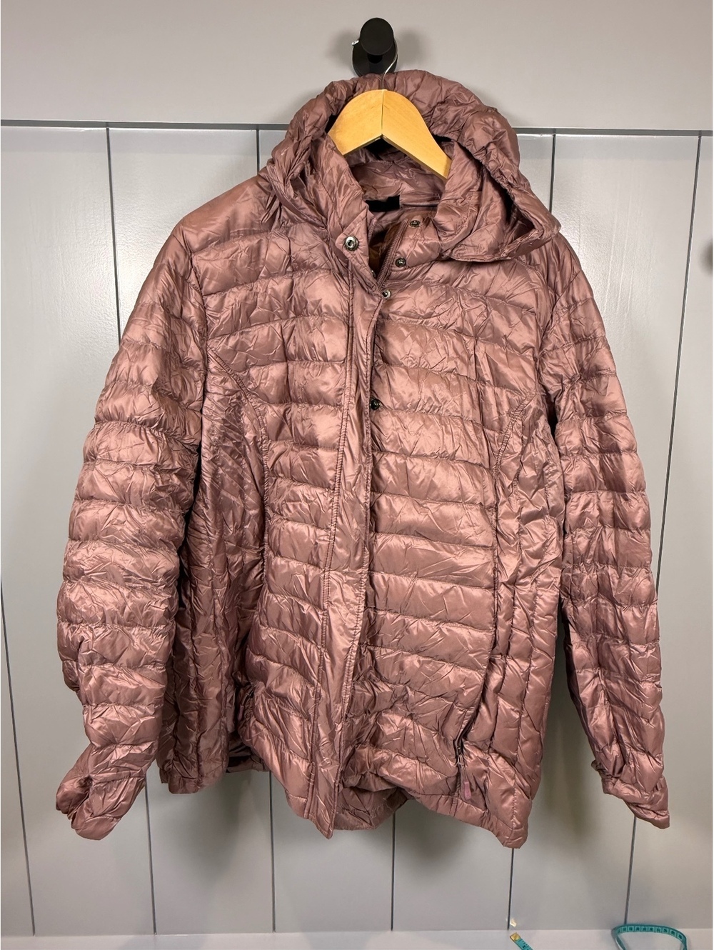 32 Degrees Heat Women's 2X Quilted Puffer Jacket with Hood Packable Lightweight